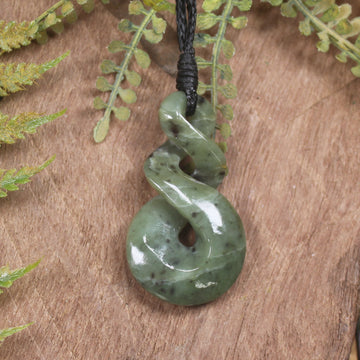 Twist or Pikorua carved from Hapopo Pounamu - NZ Greenstone