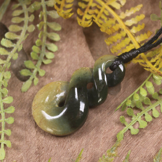 Twist or Pikorua carved from Flower Jade Pounamu - NZ Greenstone