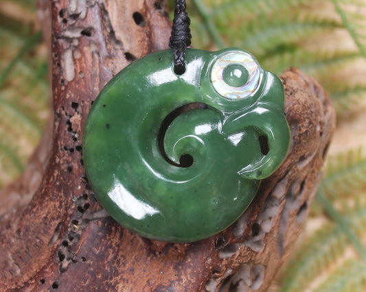 Koropepe carved from Hapopo Pounamu - NZ Greenstone