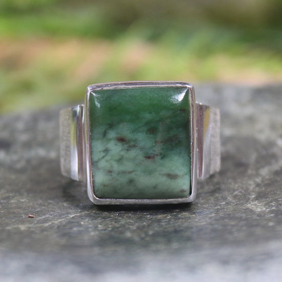 Sterling Silver Rimu Pounamu Ring - NZ Greenstone