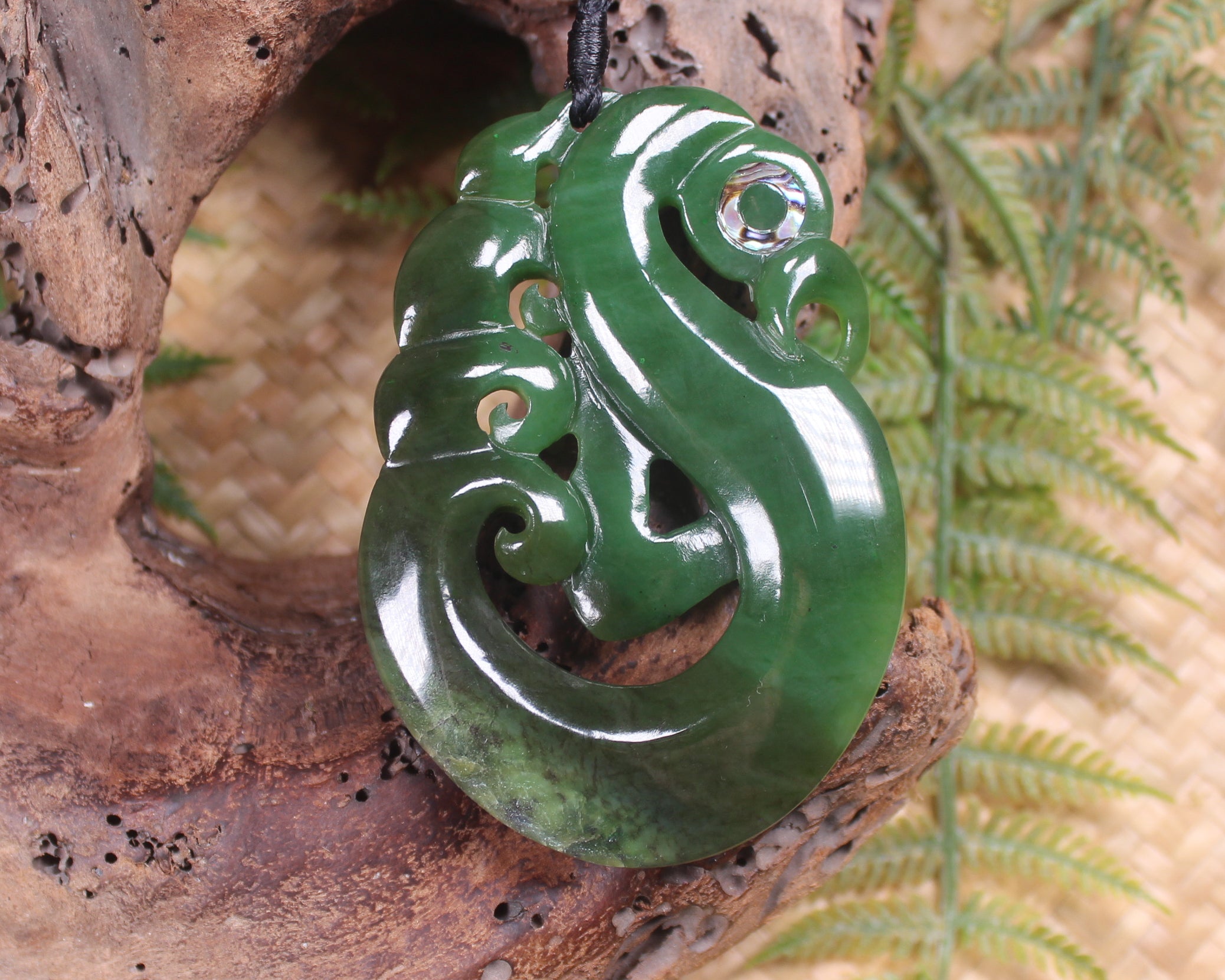 Manaia carved from Hapopo Pounamu - NZ Greenstone