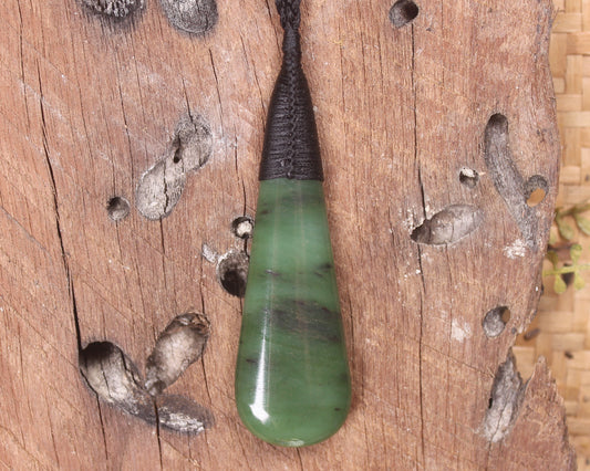Roimata Teardrop carved from Hapopo Pounamu - NZ Greenstone