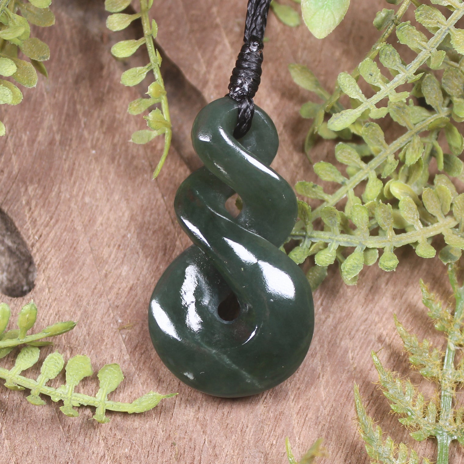 Twist or Pikorua carved from Inanga  Pounamu - NZ Greenstone