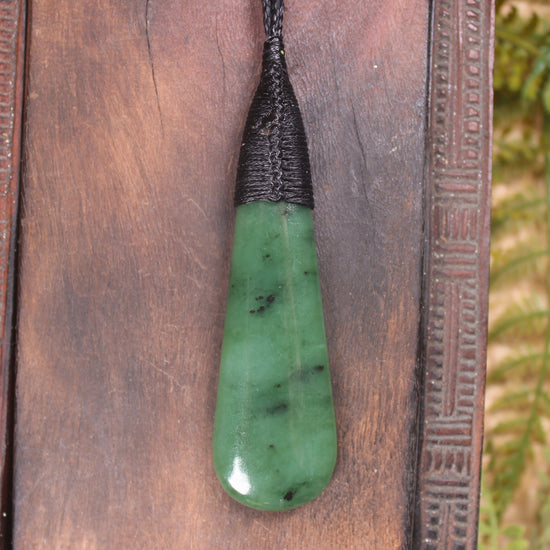 Roimata Teardrop carved from Hapopo Pounamu - NZ Greenstone