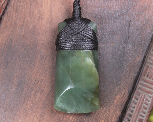 Inanga Pounamu Toki
