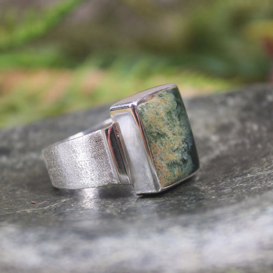 Sterling Silver Flower Jade Pounamu Ring - NZ Greenstone