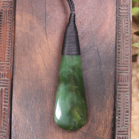 Roimata Teardrop carved from Hapopo Pounamu - NZ Greenstone