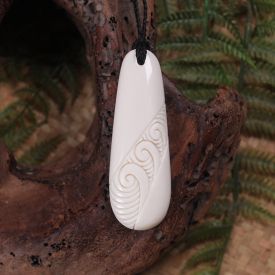 Roimata with Koru carved from beef bone