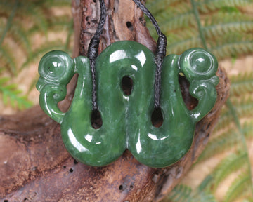 Pekapeka Pendant carved from Hapopo Pounamu - NZ Greenstone