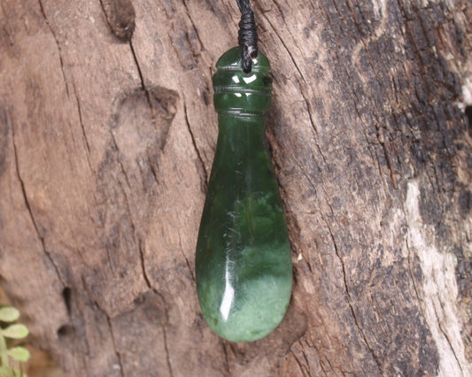 Kawakawa Mere Pendant