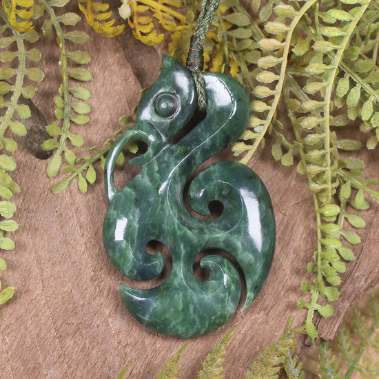 Manaia pendant carved from Kawakawa Pounamu - NZ Greenstone