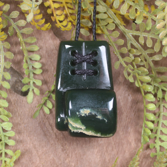 NZ Greenstone boxing glove pendant 