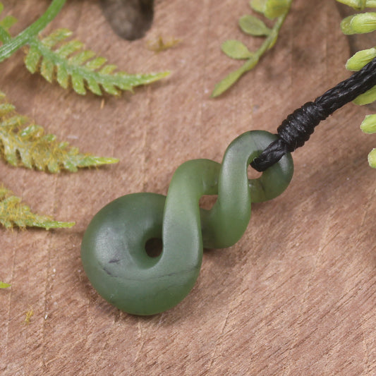 Twist or Pikorua carved from Hapopo Pounamu - NZ Greenstone