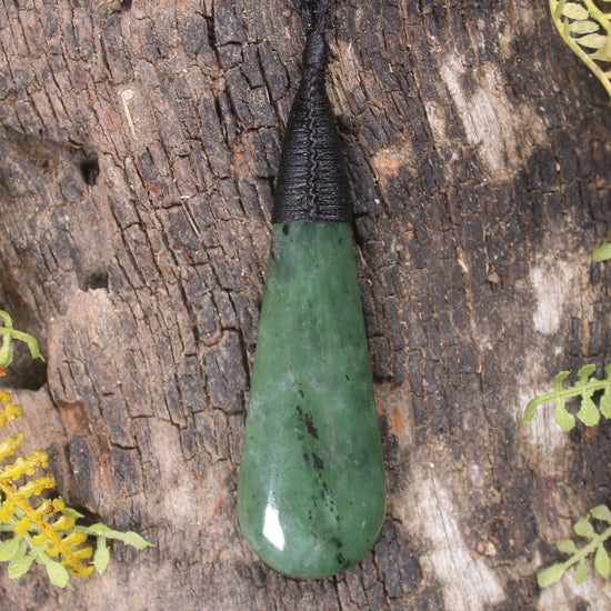Roimata Teardrop carved from Hapopo Pounamu - NZ Greenstone