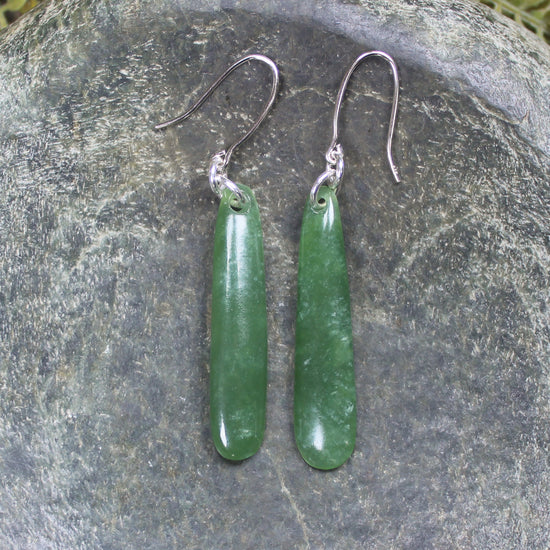Roimata or Teardrop earrings carved from Kawakawa Pounamu - NZ Greenstone
