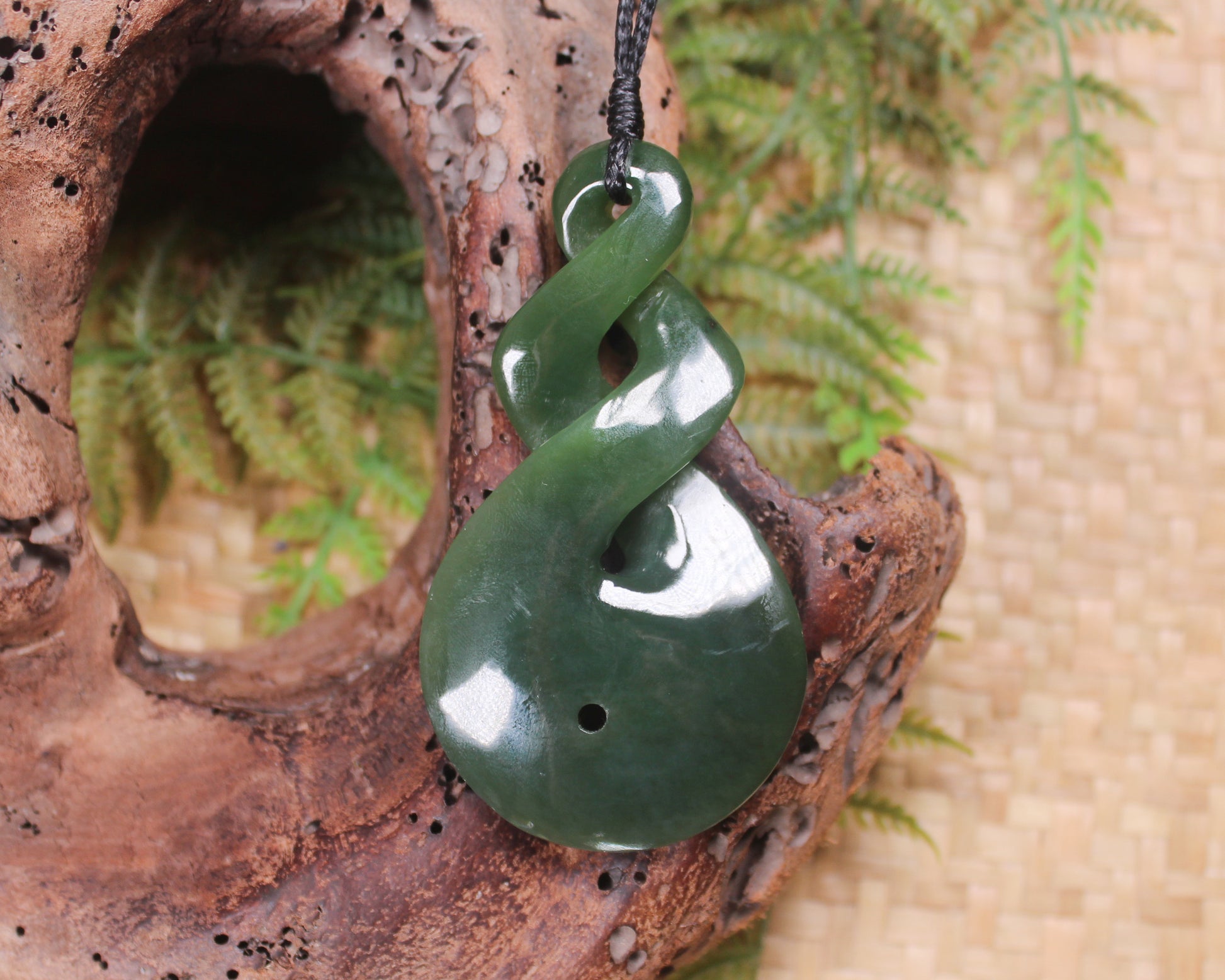 Koru Twist carved from Inanga Pounamu - NZ Greenstone