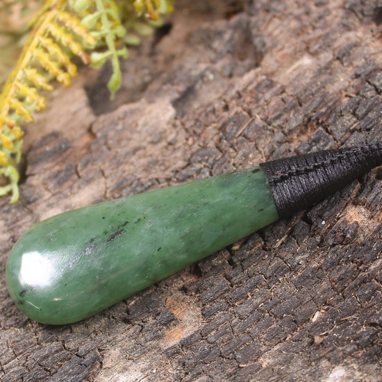 Roimata Teardrop carved from Hapopo Pounamu - NZ Greenstone