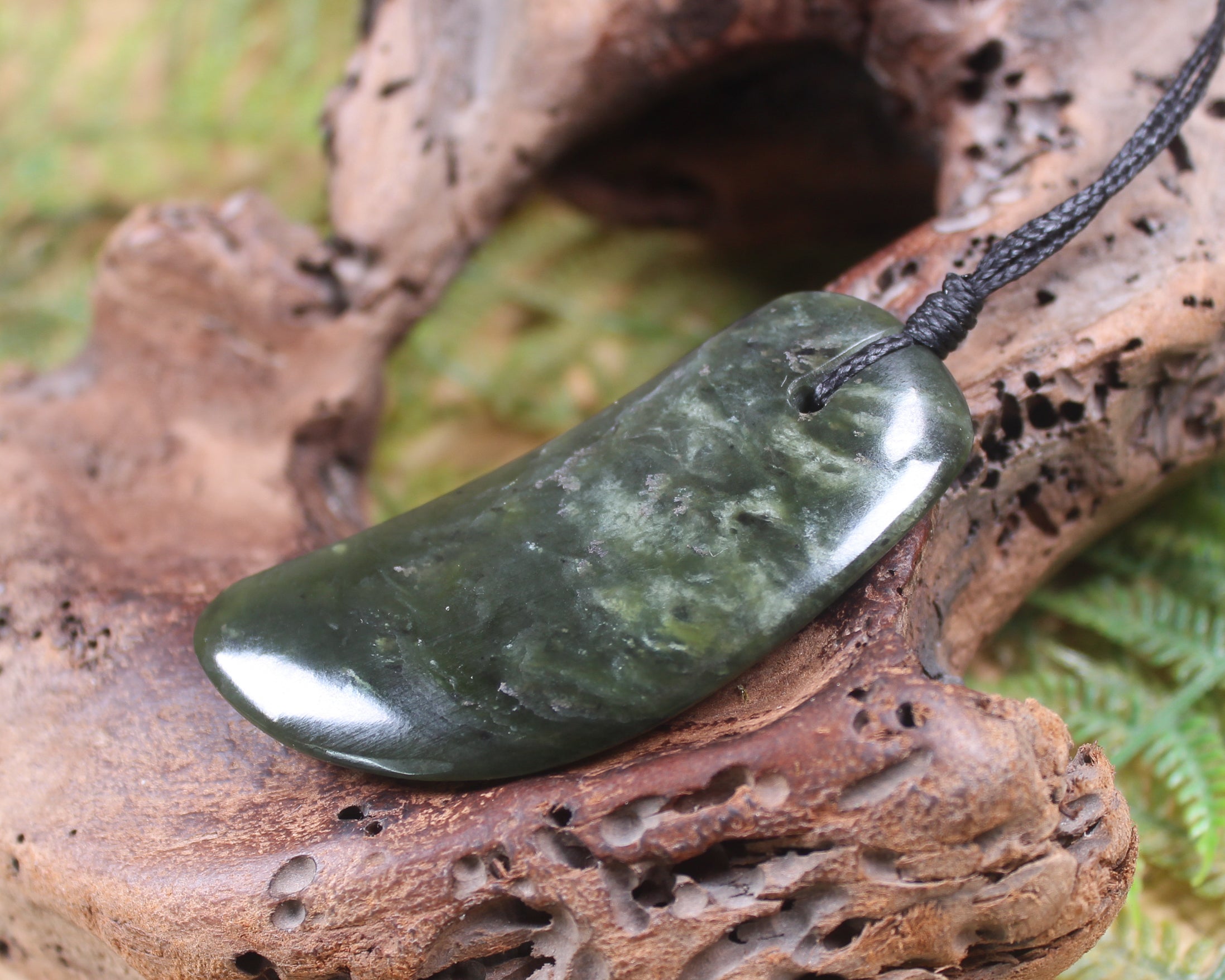 Taniwha Tooth or Niho carved from Rimu Pounamu - NZ Greenstone