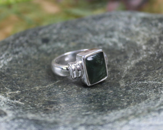 Sterling Silver Kawakawa Pounamu Ring - NZ Greenstone