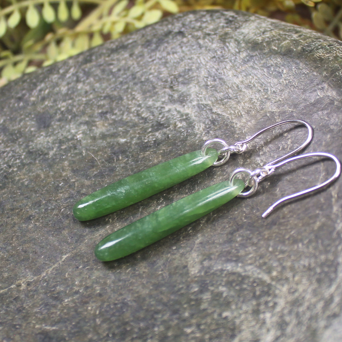 Roimata or Teardrop earrings carved from Kawakawa Pounamu - NZ Greenstone