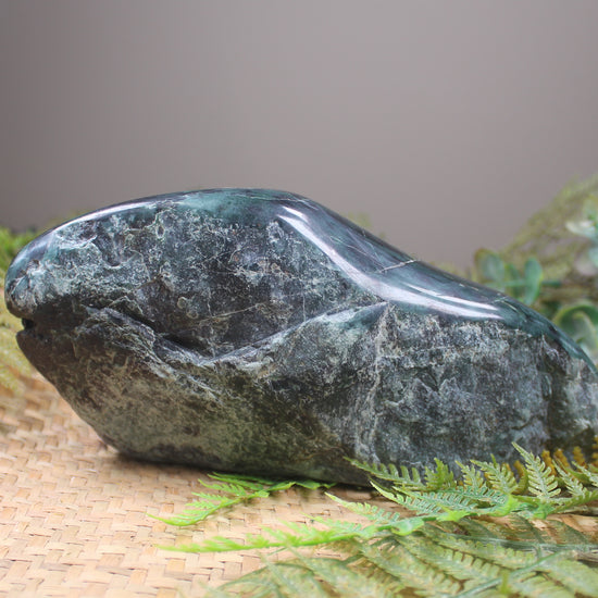 Freeform Serpentine Pounamu Sculpture - NZ Greenstone