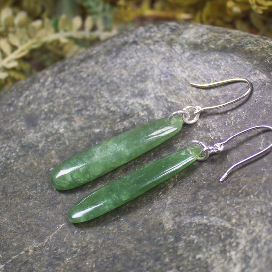 Roimata or Teardrop earrings carved from Kawakawa Pounamu - NZ Greenstone