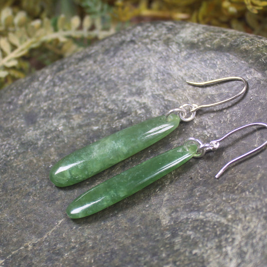 Roimata or Teardrop earrings carved from Kawakawa Pounamu - NZ Greenstone