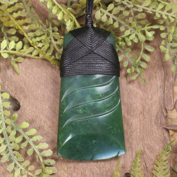 Hapopo Pounamu Toki 