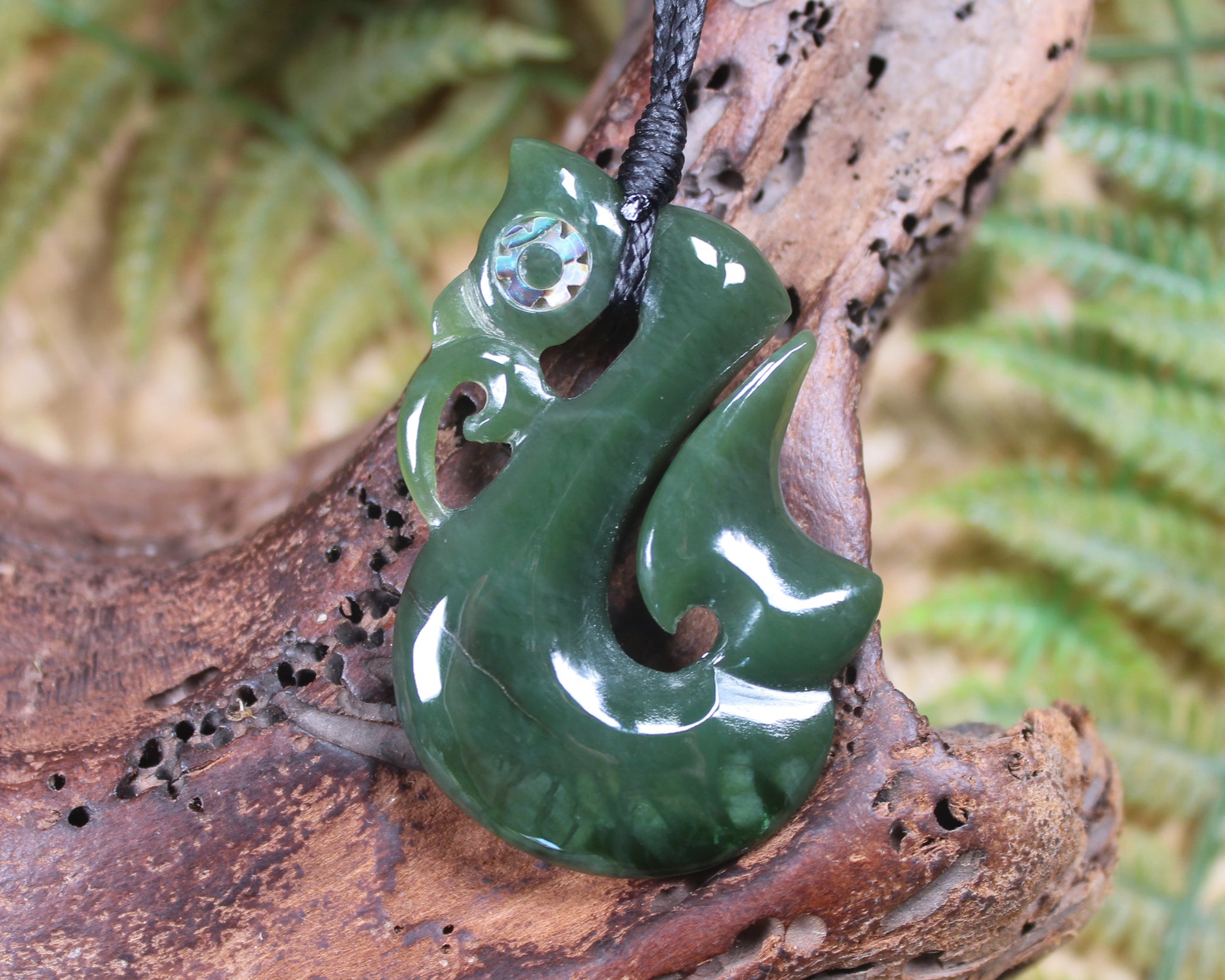 Manaia carved from Inanga Pounamu - NZ Greenstone
