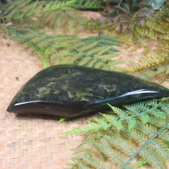 Freeform Kawakawa Pounamu Sculpture