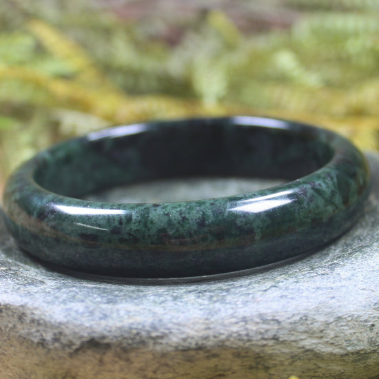 Bangle carved from Rimu Pounamu - NZ Greenstone