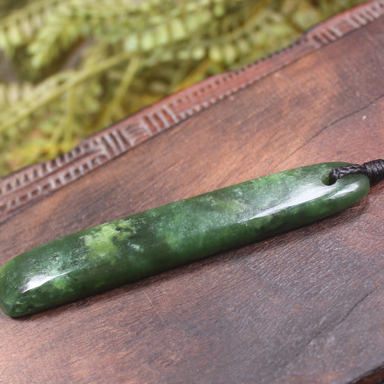 Kawakawa Pounamu Toki