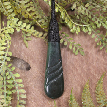 Kawakawa Pounamu Roimata Pendant - NZ Greenstone