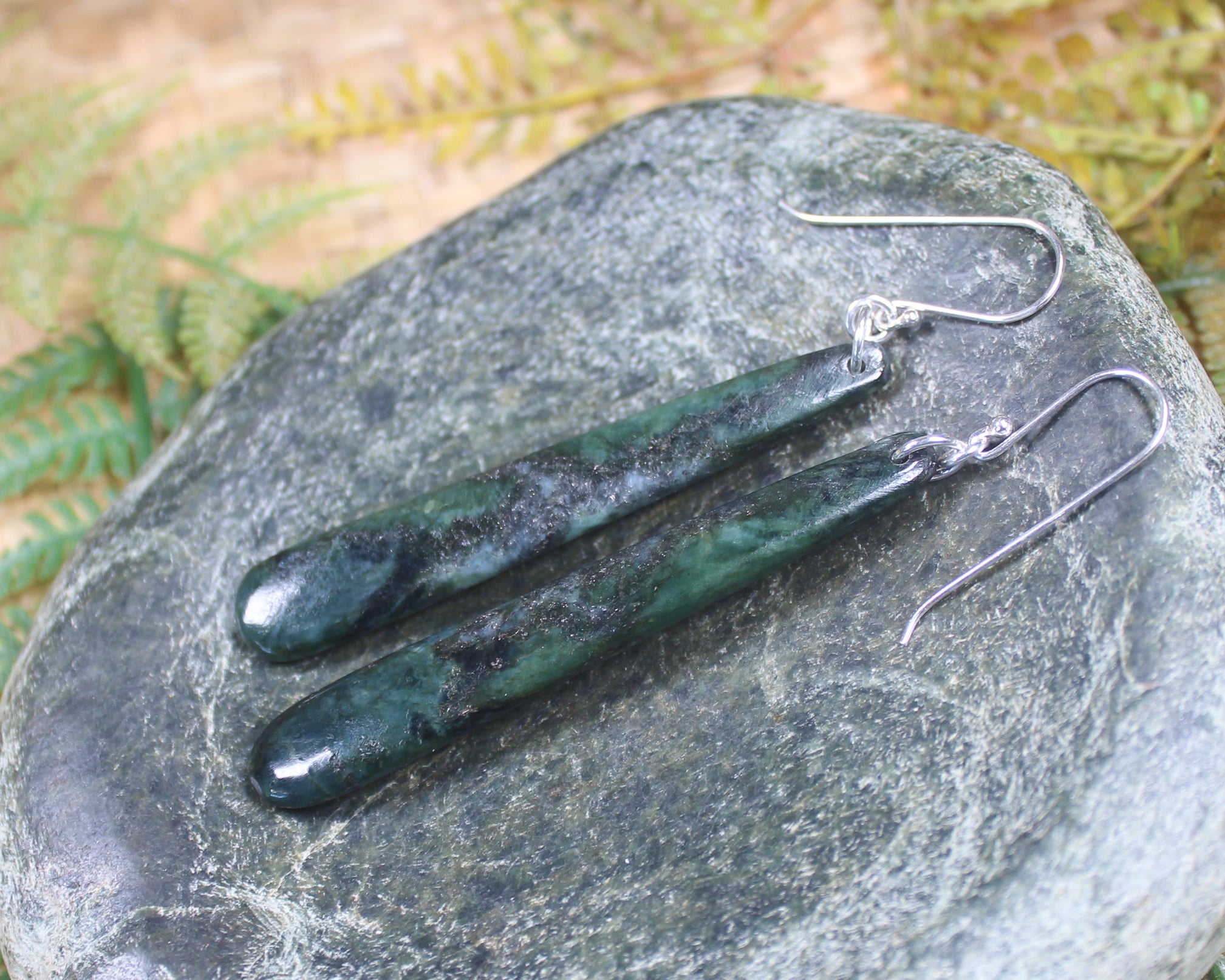 Roimata or Teardrop earrings carved from Inanga Pounamu - NZ Greenstone