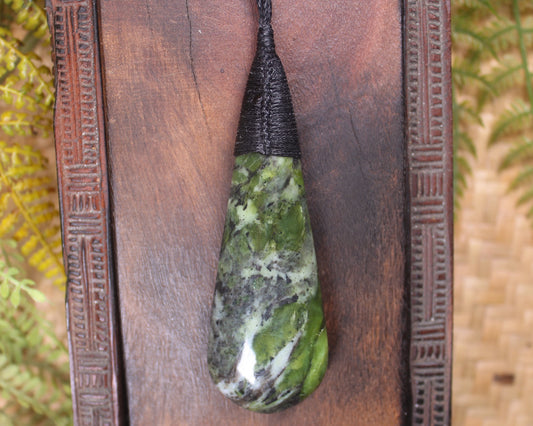 Roimata Teardrop carved from Douglas Creek Pounamu - NZ Greenstone