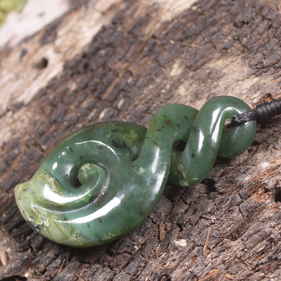 Hapopo Pounamu Koru Twist pendant - NZ Greenstone
