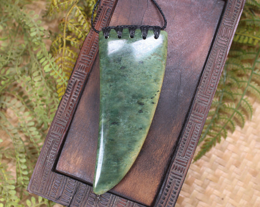 Taniwha Tooth or Niho carved from Flower Jade Pounamu - NZ Greenstone