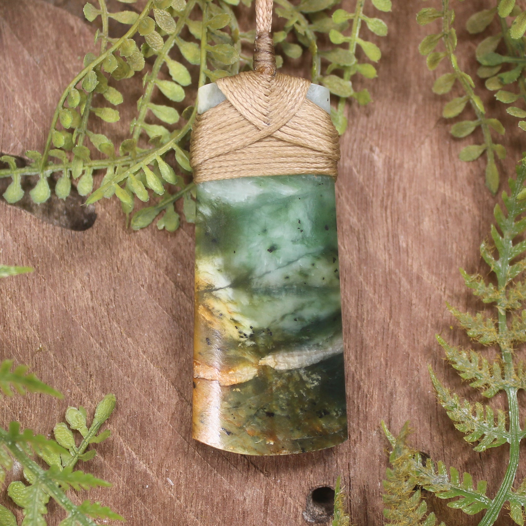 Flower Jade Pounamu Toki Pendant - NZ Greenstone