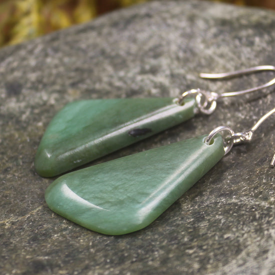 Roimata or Teardrop earrings carved from Inanga Pounamu - NZ Greenstone