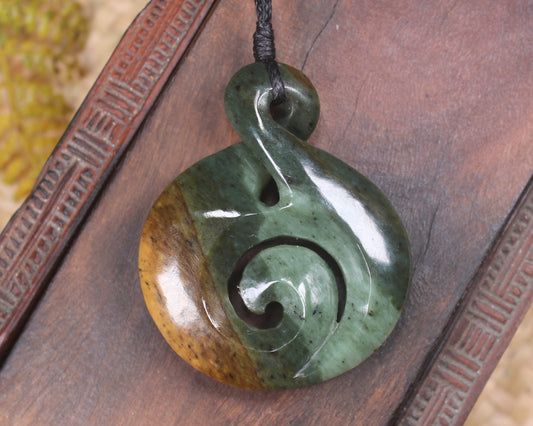 Koru Twist carved from Flower Jade Pounamu - NZ Greenstone
