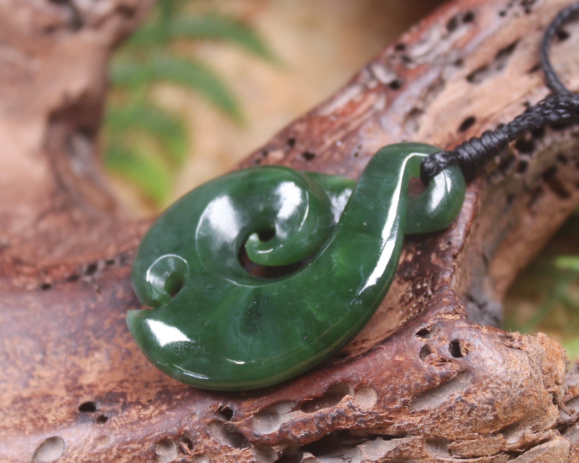 Koru Twist carved from Kawakawa Pounamu - NZ Greenstone
