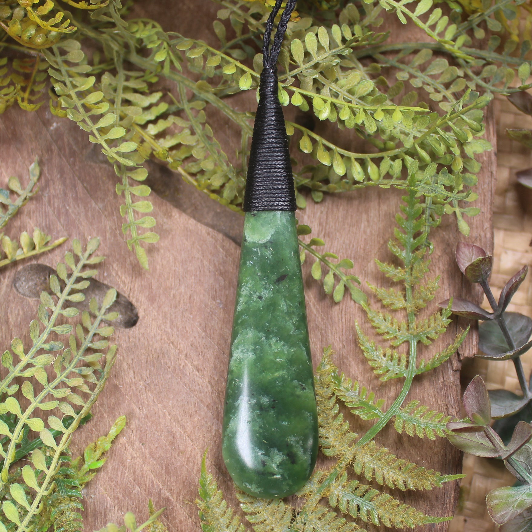 Roimata or Teardop carved from Hapopo Pounamu - NZ Greenstone