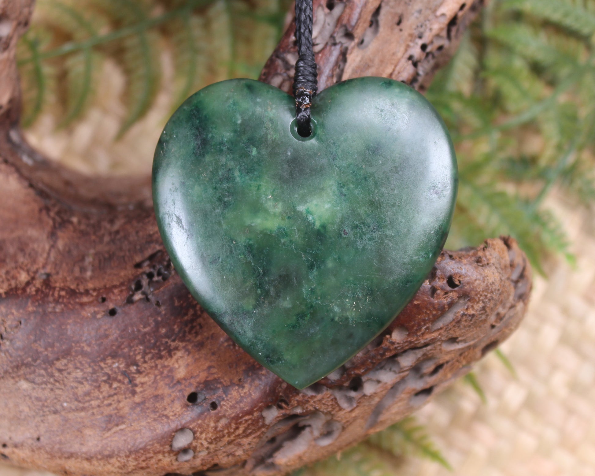 Heart carved from Kawakawa Pounamu - NZ Greenstone