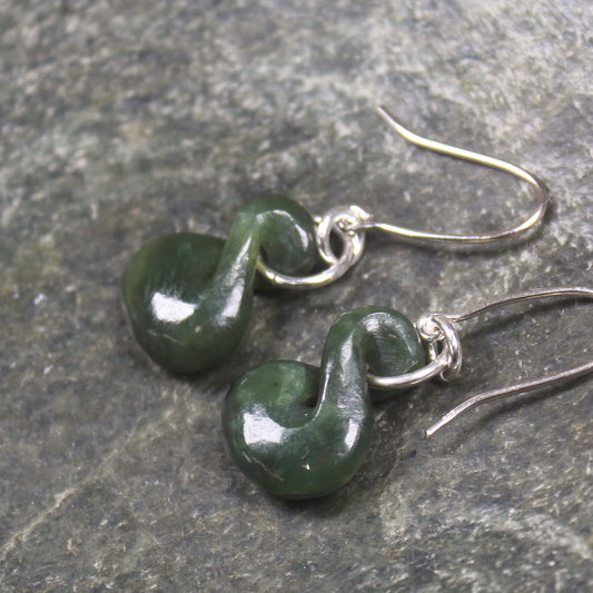 Twist Earrings carved from Kawakawa Pounamu - NZ Greenstone