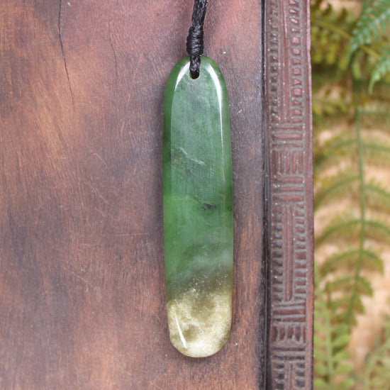 Roimata Teardrop carved from Hapopo Pounamu - NZ Greenstone