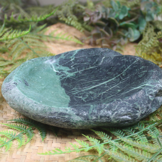 NZ Serpentine Bowl