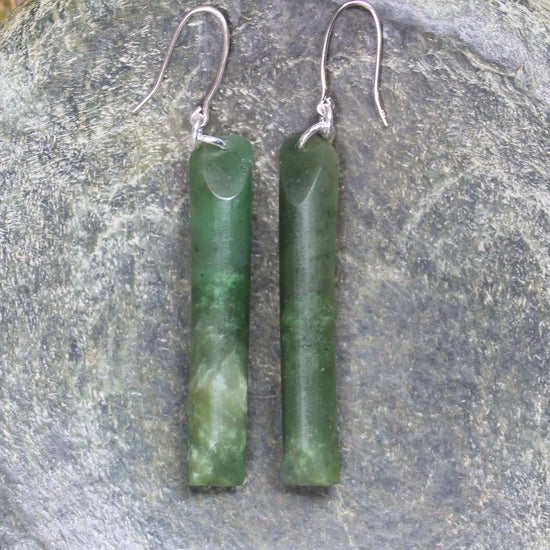 Toki Earrings carved from Hapopo Pounamu - NZ Greenstone