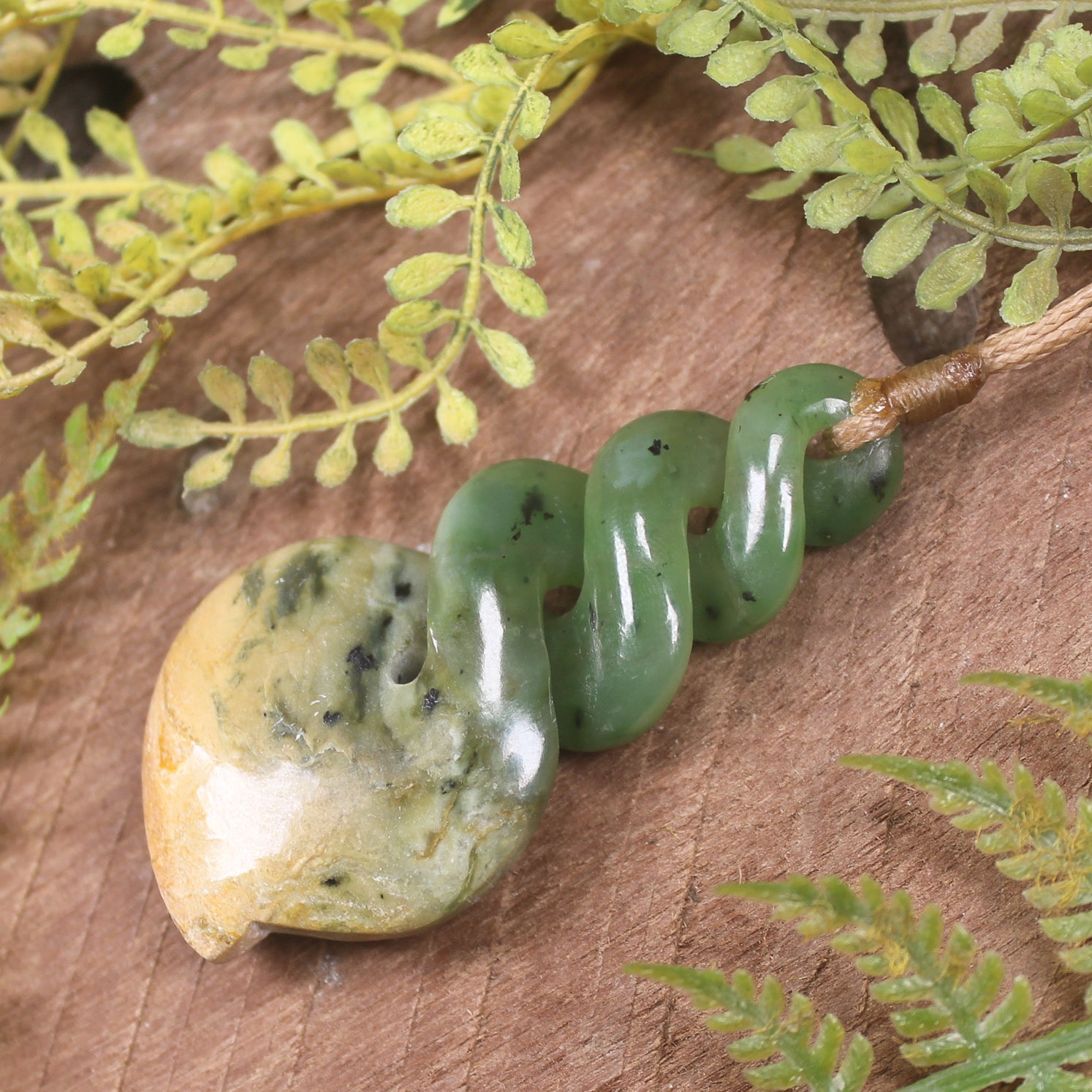 Twist or Pikorua carved from Flower Jade Pounamu - NZ Greenstone
