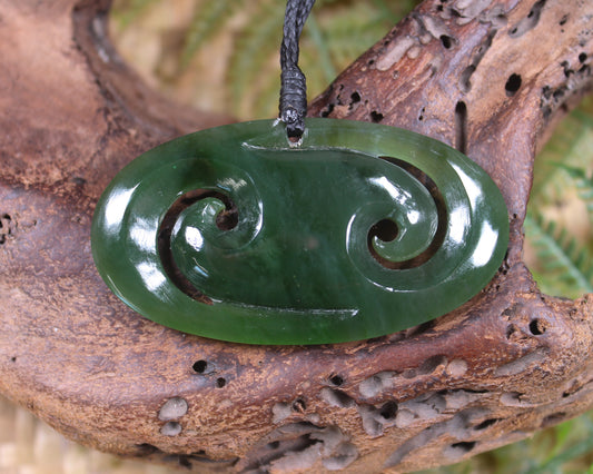 Koru pendant carved from Kawakawa Pounamu - NZ Greenstone