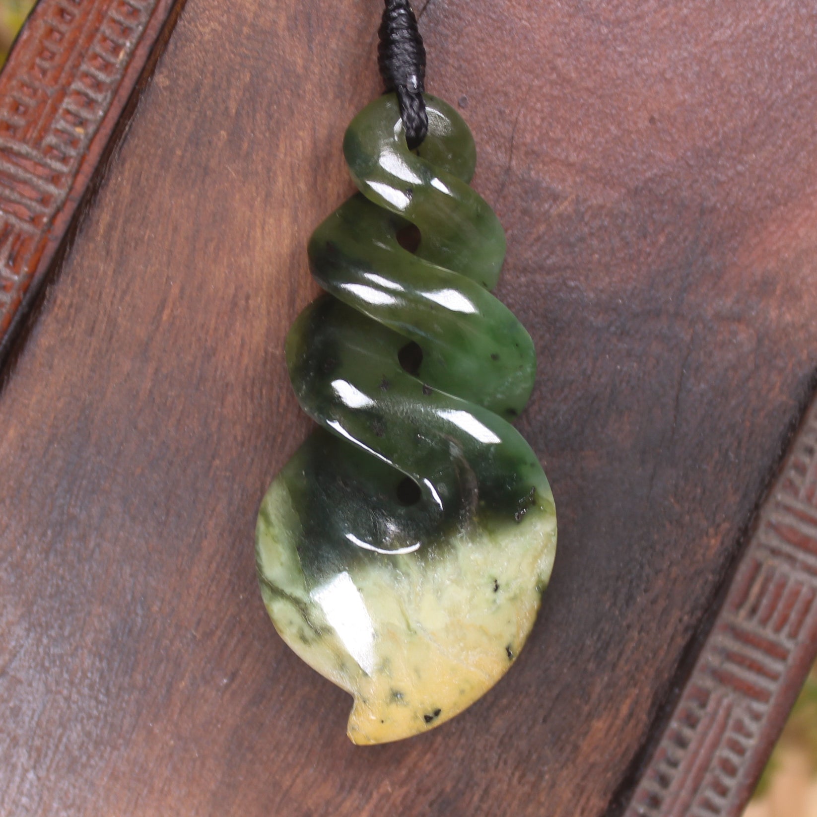 Twist or Pikorua carved from Flower Jade Pounamu - NZ Greenstone